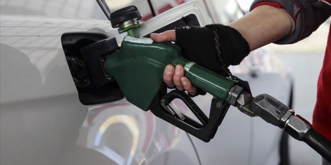 Benzin ve motorine zam geliyor