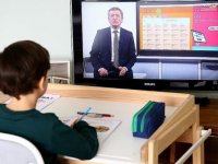 Yüz yüze eğitime verilen 1 haftalık aranın ardından 'uzaktan eğitim' başladı