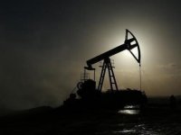 Kazakistan'da petrol alarmı!