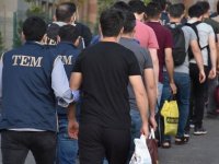 Gaziantep merkezli FETÖ/PDY operasyonunda yakalanan 33 şüpheli adliyede