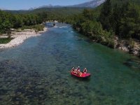 Rafting heyecanına 'sosyal mesafe' düzenlemesi