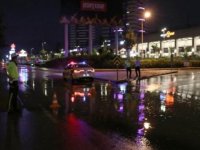 Denizli'de sağanak hayatı olumsuz etkiledi
