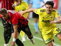 Fenerbahçe Ankara deplasmanından tek puanla döndü