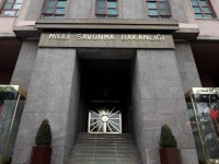 MSB: Ege Deniz Bölge Komutanlığı kışlasındaki yangın tamamen kontrol altına alındı