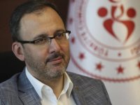 Bakan Kasapoğlu'ndan 19 Yaş Altı Genç Kız Voleybol Milli Takımı'na tebrik