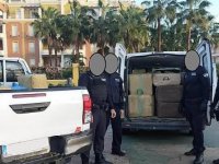 İspanya’da 3 ton uyuşturucu madde karaya vurdu