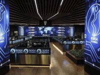 Borsa haftaya rekorla başladı