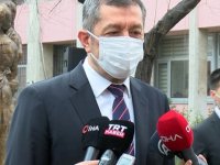 Bakan Selçuk: On binlerce okulumuzda bugün İstiklal Marşı okundu