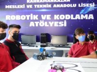 Genç mucitlere kodlama atölyesi