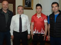 Şampiyondan Selçuk Çetin’e ziyaret