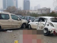 Hasarlı kaza sonrası otomobilin çarptığı baba ve oğlu öldü