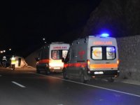 Ankara'da sporcuları taşıyan midibüs devrildi: 1 ölü, 17 yaralı