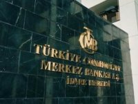 Merkez'in yıl sonu dolar tahmini yükseldi