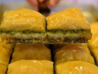 "Osmanlı Döneminde Ramazanın 15'i, yeniçerilere baklava takdiminin yapıldığı bir vakitti"