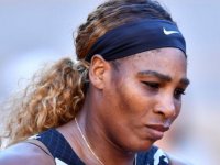 Serena Williams'a Wimbledon'da para cezası