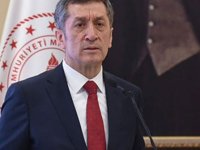 Bakan Selçuk'tan velilere 'not baskısı yapmayın' uyarısı