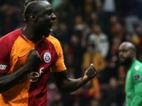 Galatasaray'da Diagne kamp kadrosunda
