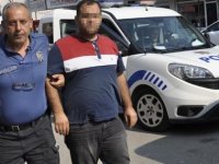 İşten çıkarılan işçi havaya ateş açtı