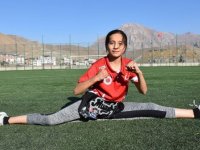 'Altın çocuk' Hakkari'nin gururu oldu