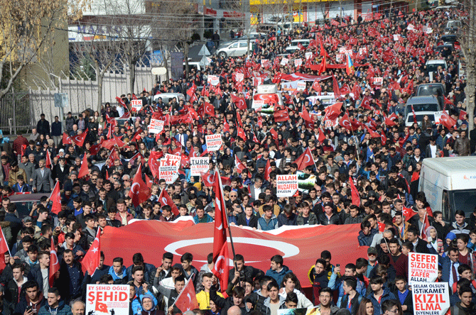 On binlerce Pursaklarlı Mehmetçiğe destek için yürüdü galerisi resim 17