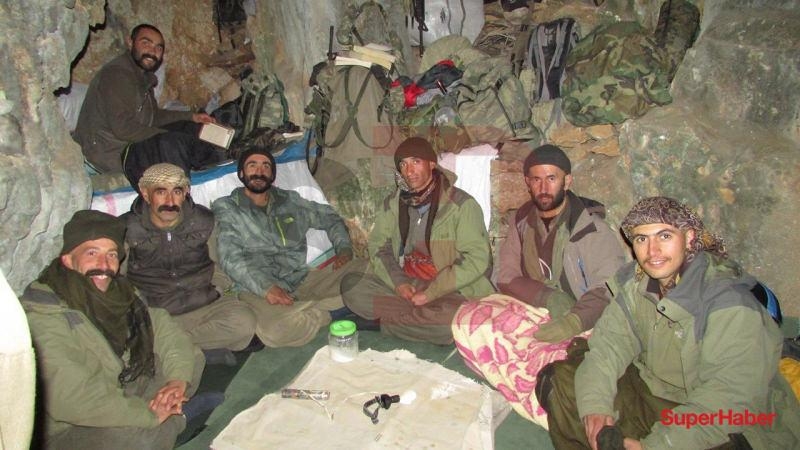 HDP'li Semra Güzel'in PKK kampındaki yeni fotoğrafları ortaya  galerisi resim 1
