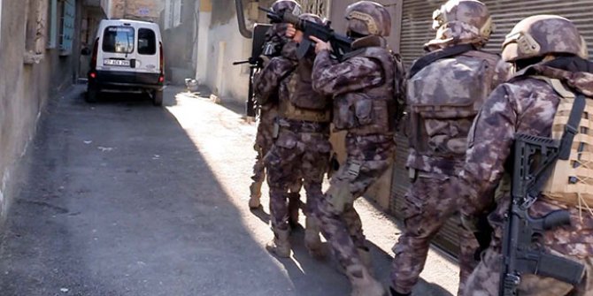 Gaziantep'te 755 polisle uyuşturucu operasyonu: 37 gözaltı