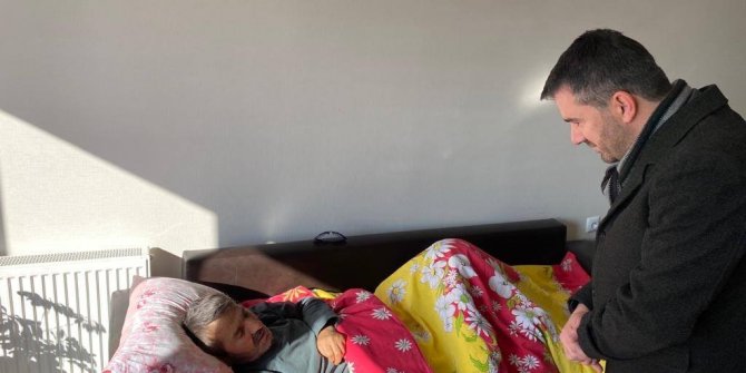 Pursaklar Belediye Başkanı Ertuğrul Çetin hasta ziyaretleriyle güne başlıyor