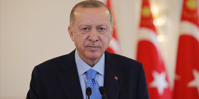 Cumhurbaşkanı Erdoğan: Darbe insanlık suçudur