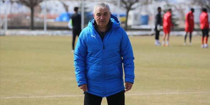 Sivasspor Teknik Direktörü Çalımbay, Hatayspor maçında takımına güveniyor