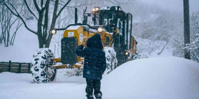 9 ilde eğitime kar engeli! Okullar tatil edildi