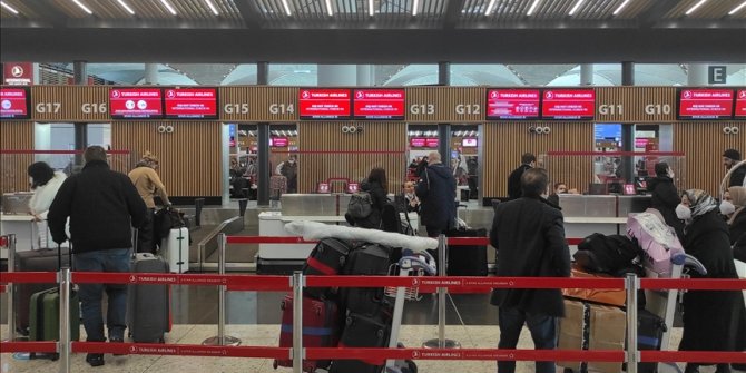 İstanbul Havalimanındaki üçüncü pist de kullanıma açıldı