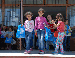 Suriyeli Çocuklara Eğitim Desteği