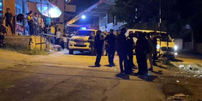Gaziantep'te husumetli iki grup arasında silahlı kavga: 1 ölü, 3 yaralı