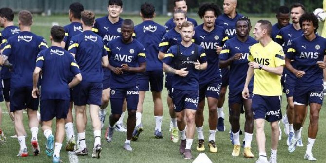 Fenerbahçe'de hazırlıklar sürüyor