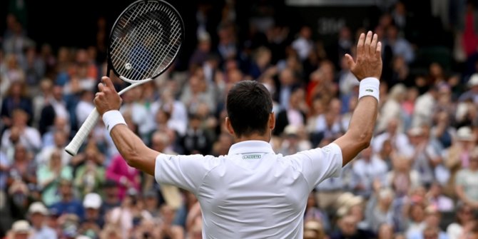 Djokovic ile Jabeur, Wimbledon'da çeyrek finale yükseldi