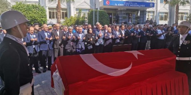 Polisevi saldırısında şehit olan polis memuru Sedat Gezer için tören düzenlendi