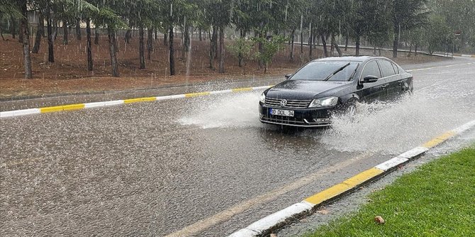 Meteorolojiden, Balıkesir'de kuvvetli yağış uyarısı