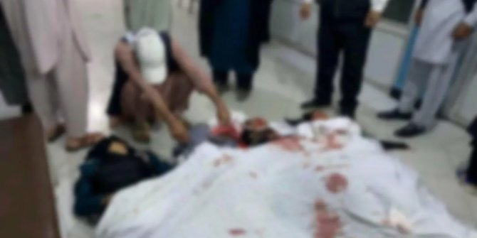 Afganistan'da bir okulda intihar saldırısı: 19 ölü, 27 yaralı