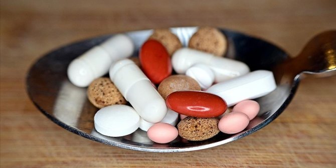 Antibiyotiklerin uygunsuz kullanımı tıbbi uygulamaları tehdit ediyor
