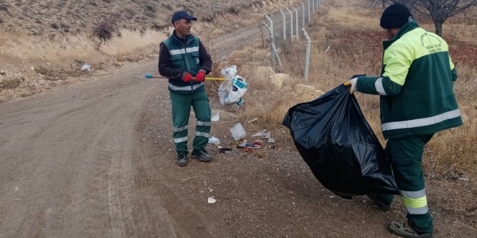 Keçiören Belediyesi tarafından ilçedeki kırsal kesimlerde temizlik çalışması yapıldı