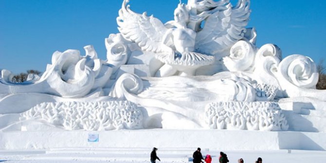 Harbin Uluslararası Buz ve Kar Heykel Festivali başladı