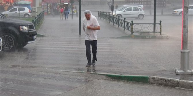 Meteoroloji'den Antalya için 'kırmızı' uyarı: İlk kez verildi
