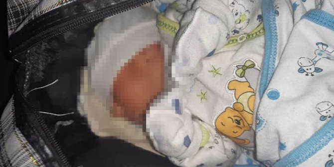 Sultangazi'de çanta içinde sokağa bırakılan 15 günlük bebek bulundu