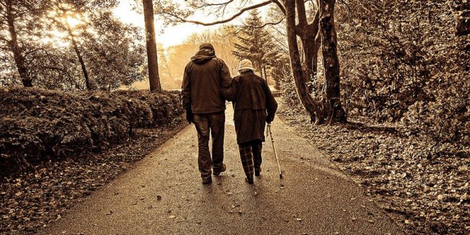 ABD'de yaşayan dünyanın en yaşlı çifti 80'inci evlilik yıl dönümünü kutlayacak