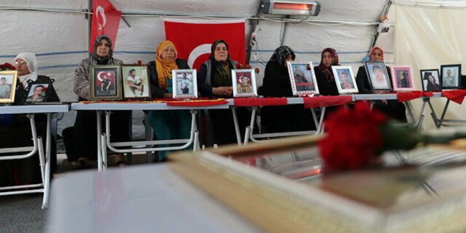 Diyarbakır annelerinin evlat nöbeti 110'uncu gününde: Ölmek var terk etmek yok