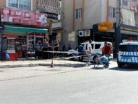 İzmir'de iki grup arasında silahlı kavga: 3 yaralı