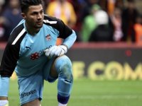 Demir Grup Sivasspor kalecisi Ali Şaşal: Türkiye'nin en büyük kupalarından birini kazandık