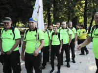"Barış Yürüyüşü"ne katılacak gönüllüler Saraybosna'dan yola çıktı