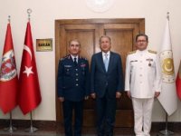 Bakan Akar, Deniz Kuvvetleri Komutanı Özbal ve Hava Kuvvetleri Komutanı Küçükakyüz'ü kabul etti