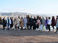 Büyükşehir Belediyesi üniversite öğrencilerini Beypazarı ve Çayırhan’daki kültürel ve doğal güzelliklerle buluşturdu